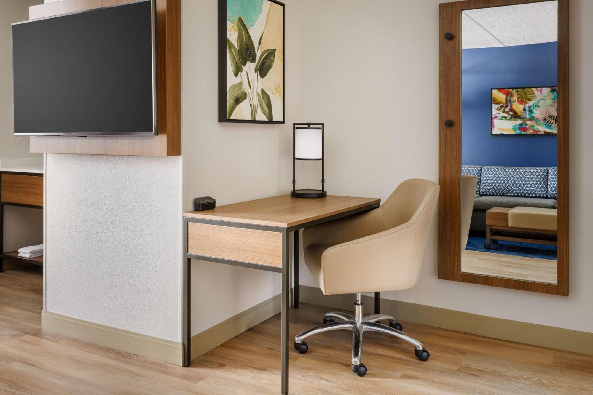 Hyatt Place Across From Universal Orlando Resort Екстер'єр фото