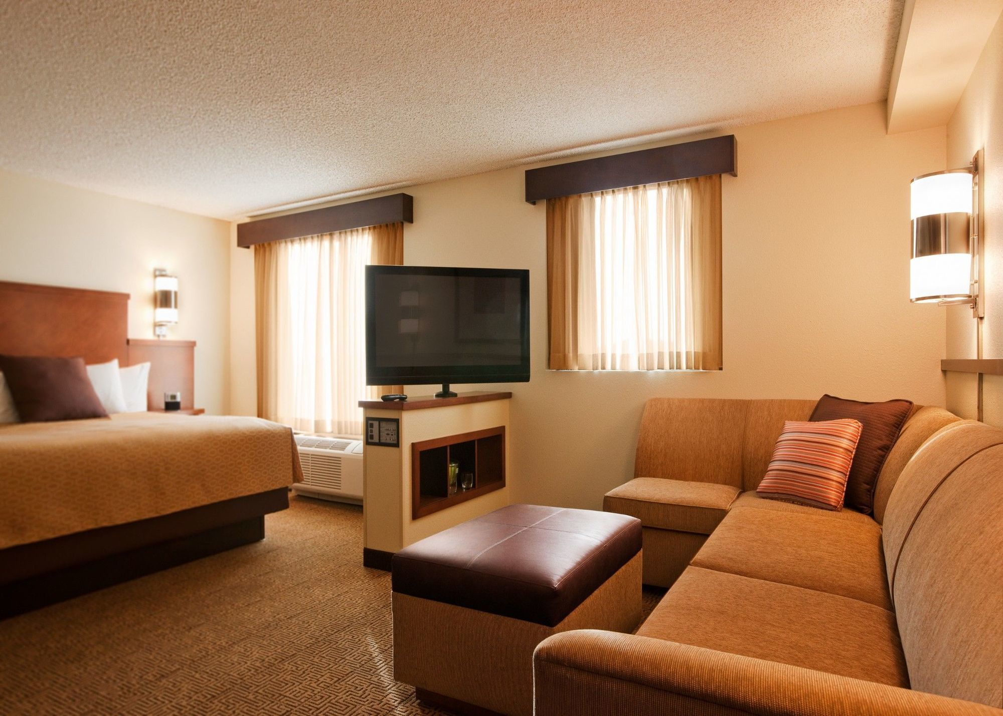 Hyatt Place Across From Universal Orlando Resort Екстер'єр фото